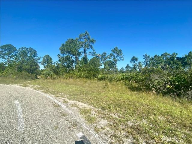 2178 Winnetka DR, Lehigh Acres, FL 33972