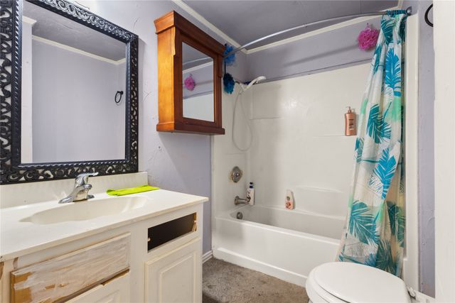 1019 S Star Street S, Bonham, TX 75418