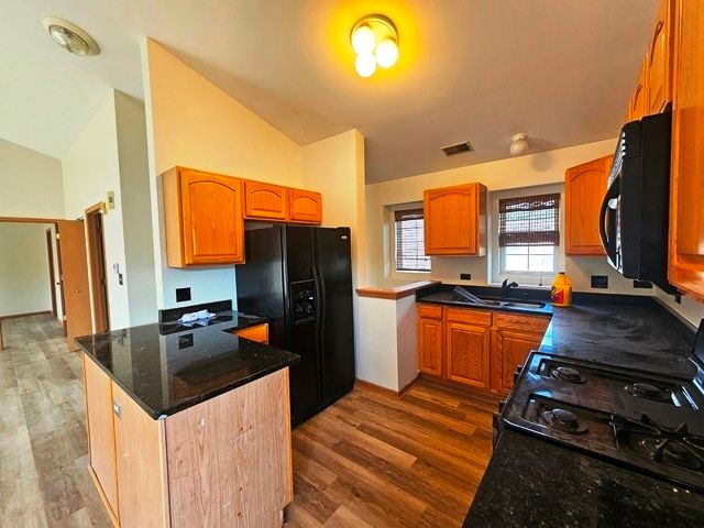 2212 Waterleaf Court 204, Naperville, IL 60564