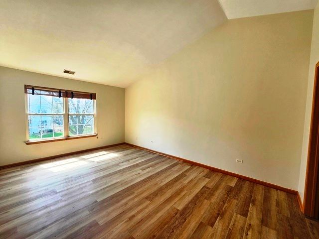 2212 Waterleaf Court 204, Naperville, IL 60564
