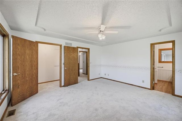 28005 S Belle Plain Road, Harrisonville, MO 64701
