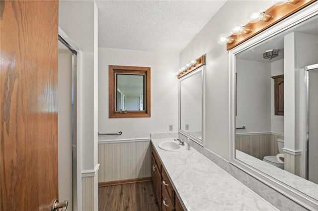 28005 S Belle Plain Road, Harrisonville, MO 64701