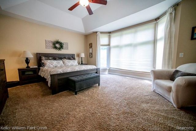 4853 Goodison Place Drive, Rochester, MI 48306