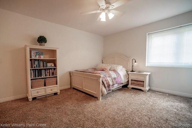 4853 Goodison Place Drive, Rochester, MI 48306