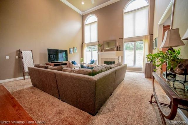 4853 Goodison Place Drive, Rochester, MI 48306