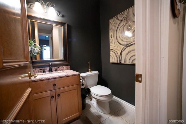 4853 Goodison Place Drive, Rochester, MI 48306