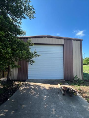 1600 E Imhoff Road, Norman, OK 73071