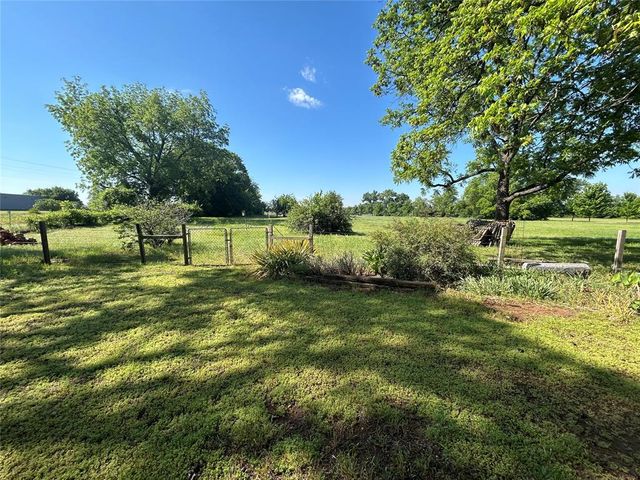 1600 E Imhoff Road, Norman, OK 73071