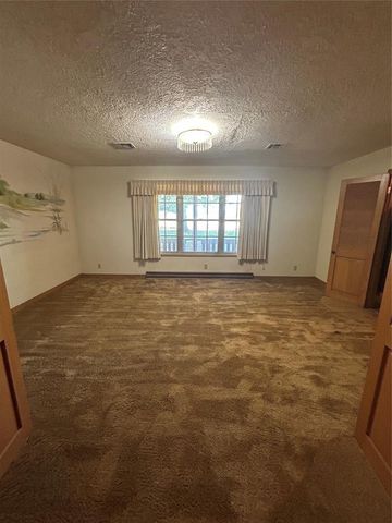 1600 E Imhoff Road, Norman, OK 73071