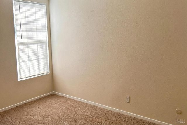 1022 Ruth Pl, Santa Rosa, CA 95401