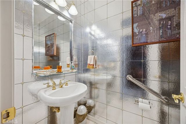 241 La Cresta Dr, Arroyo Grande, CA 93420