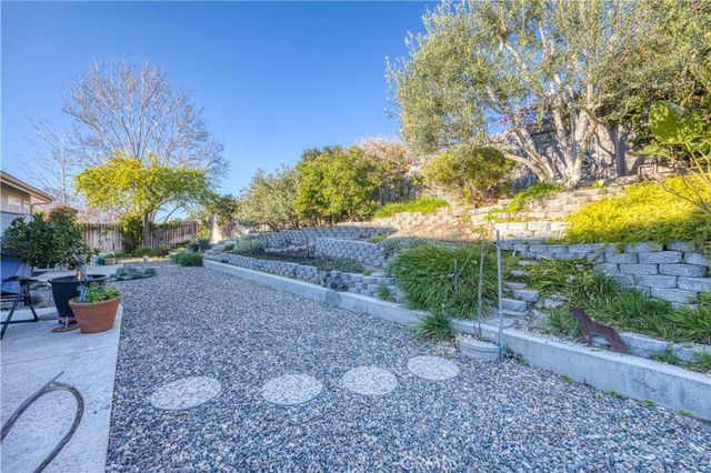 241 La Cresta Dr, Arroyo Grande, CA 93420