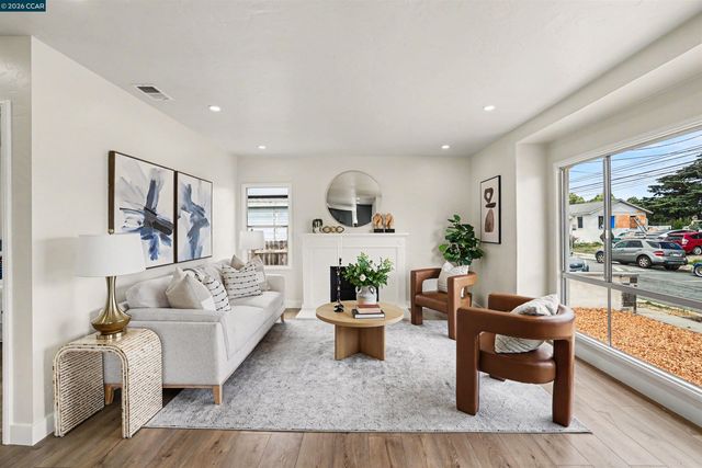 2814 Ohio Ave., Richmond, CA 94804