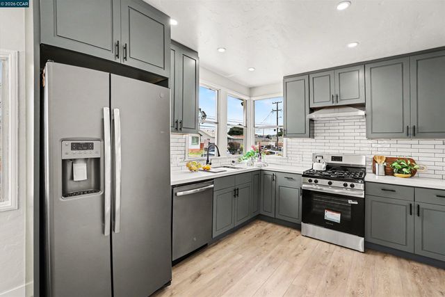 2814 Ohio Ave., Richmond, CA 94804