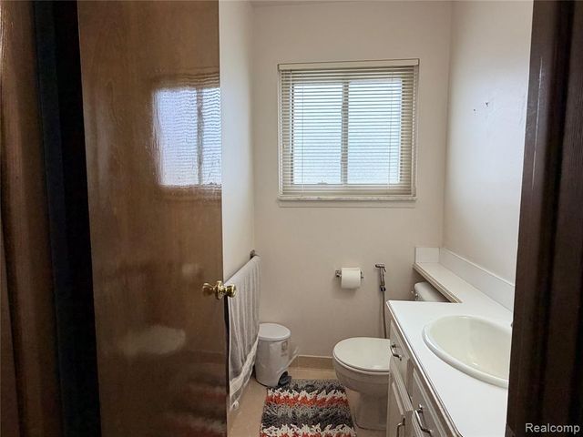 35774 Annette Drive, Sterling Heights, MI 48310