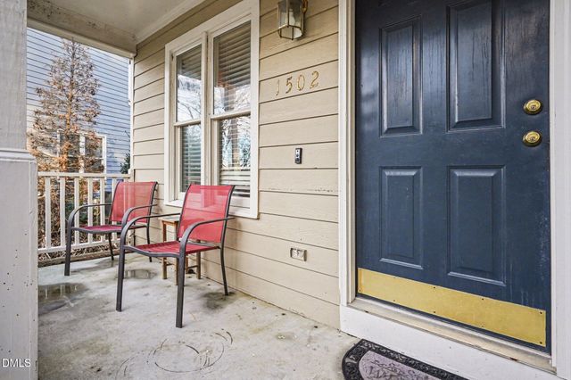 1502 Oakland Hills Way, Raleigh, NC 27604