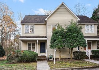 1502 Oakland Hills Way, Raleigh, NC 27604