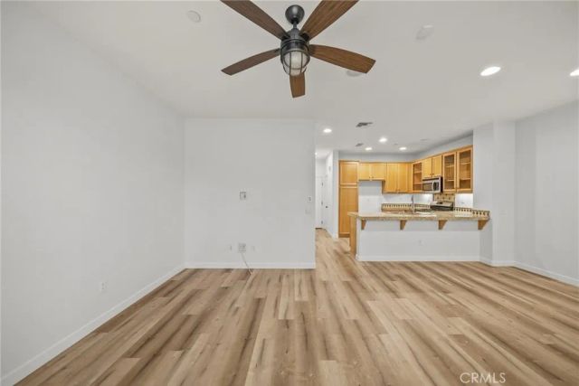 1690 Heywood C, Simi Valley, CA 93065
