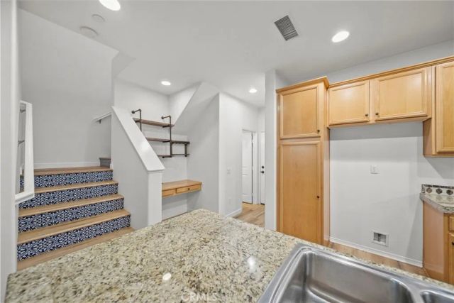 1690 Heywood C, Simi Valley, CA 93065