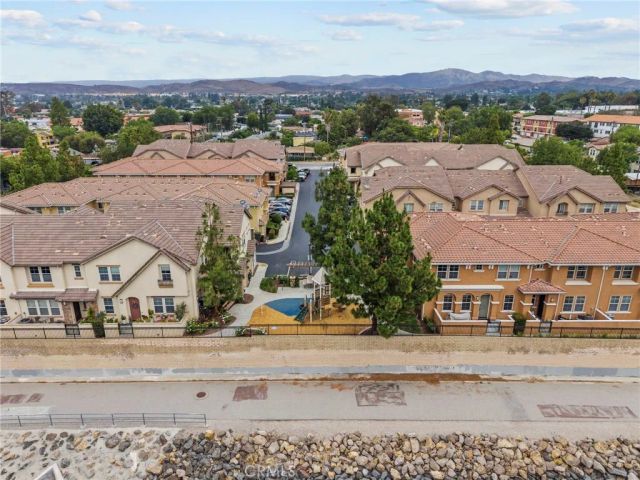 1690 Heywood C, Simi Valley, CA 93065