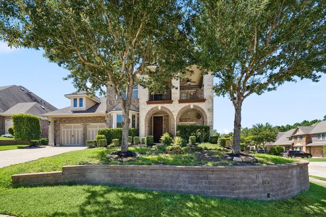 1041 Cedar Forest Drive, Conroe, TX 77384