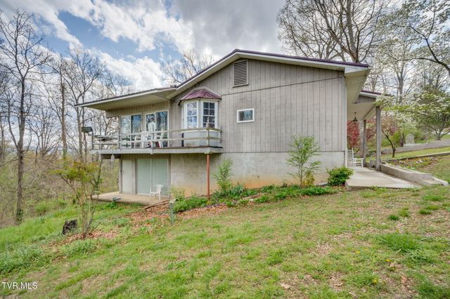 101 South Hickory Circle, Greeneville, TN 37743