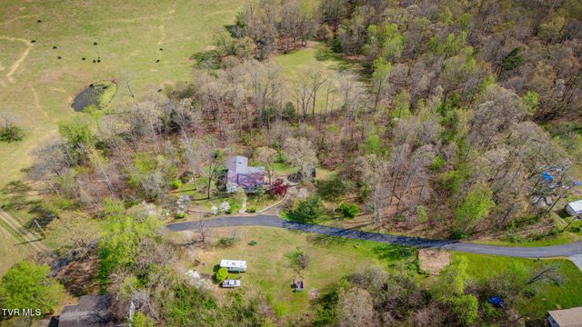 101 South Hickory Circle, Greeneville, TN 37743