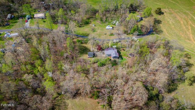 101 South Hickory Circle, Greeneville, TN 37743