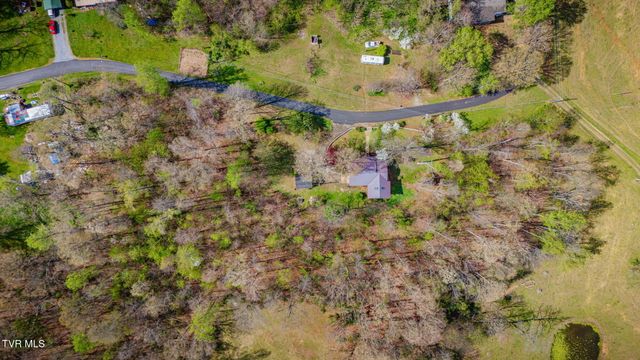 101 South Hickory Circle, Greeneville, TN 37743