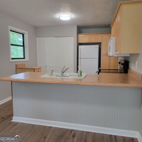 77 Pierce Road, Hiram, GA 30141