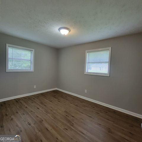 77 Pierce Road, Hiram, GA 30141