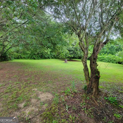 77 Pierce Road, Hiram, GA 30141