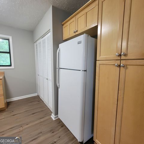 77 Pierce Road, Hiram, GA 30141