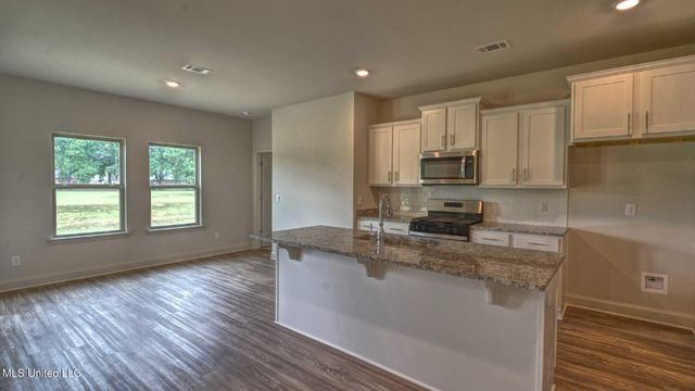 326 Cornerstone Crsg, Brandon, MS 39042