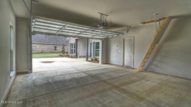326 Cornerstone Crsg, Brandon, MS 39042