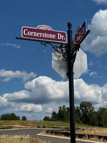 326 Cornerstone Crsg, Brandon, MS 39042