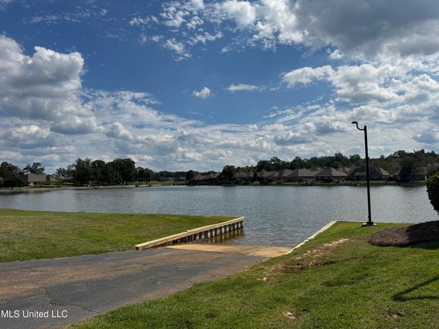 326 Cornerstone Crsg, Brandon, MS 39042