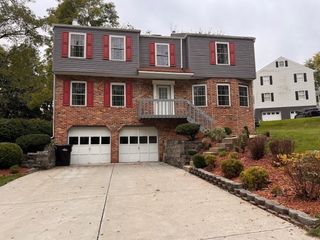 11006 Hunters Woods Lane, North Huntingdon, PA 15642