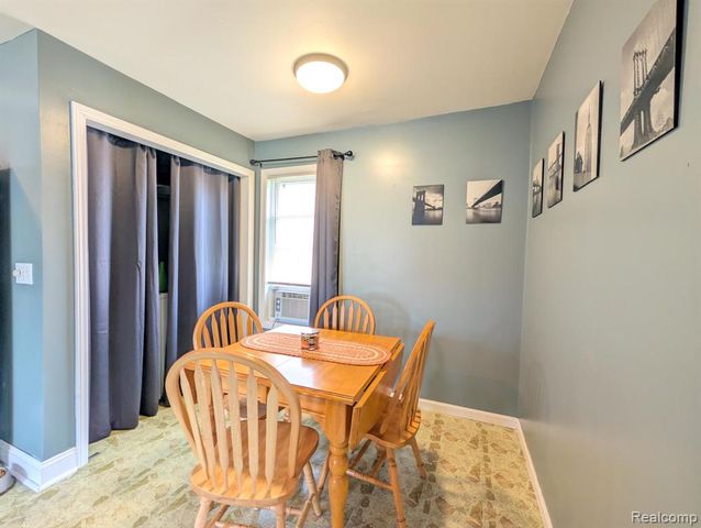 2278 Chapin Street, Grand Blanc, MI 48439