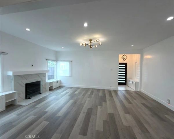 1274 S Orange Drive, Los Angeles, CA 90019