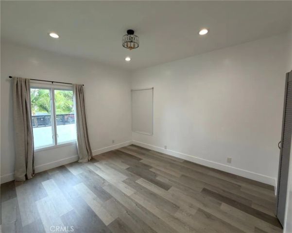 1274 S Orange Drive, Los Angeles, CA 90019