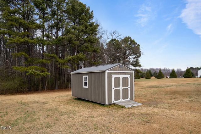 58 Meredith Lane, Fuquay Varina, NC 27526