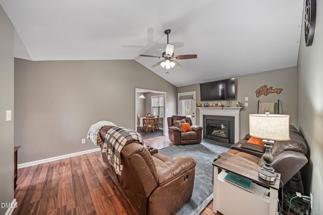 58 Meredith Lane, Fuquay Varina, NC 27526