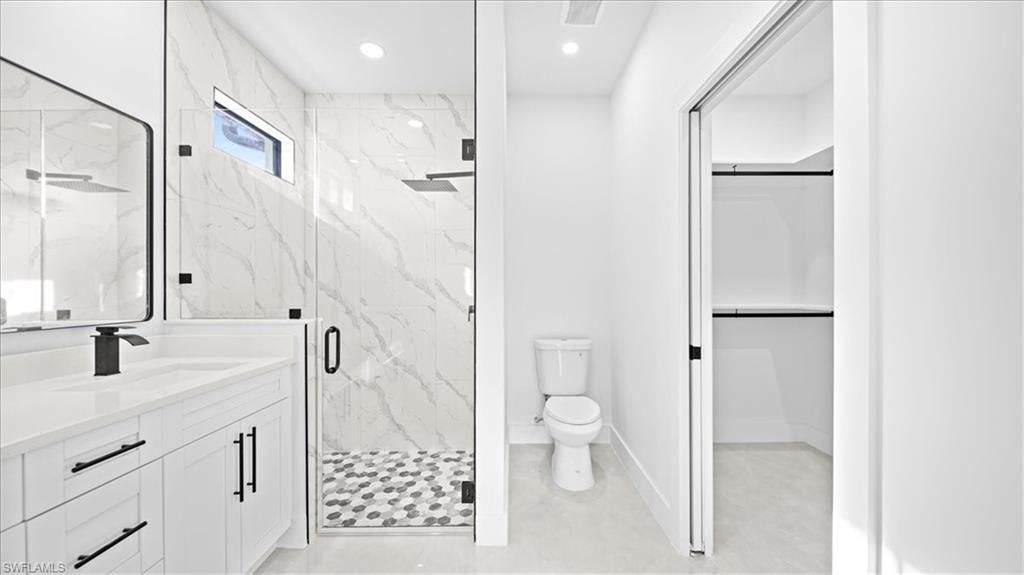 Image 18 of property listing at 1941 NE 15th ST, Cape Coral, FL 33909