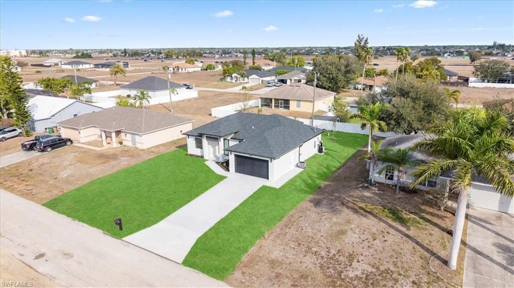 Image 38 of property listing at 1941 NE 15th ST, Cape Coral, FL 33909