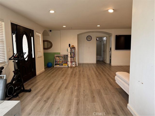 9116 Fuchsia, California City, CA 93505