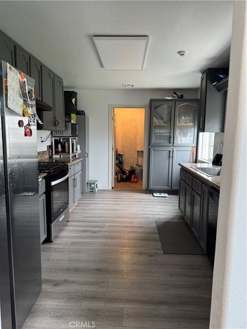9116 Fuchsia, California City, CA 93505