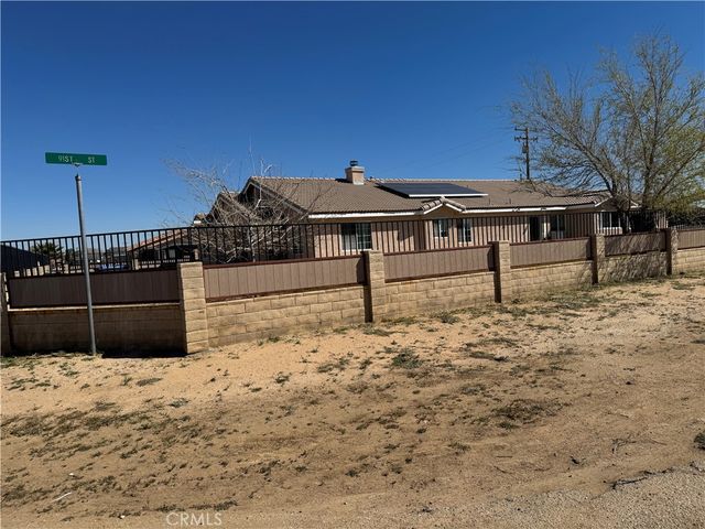 9116 Fuchsia, California City, CA 93505