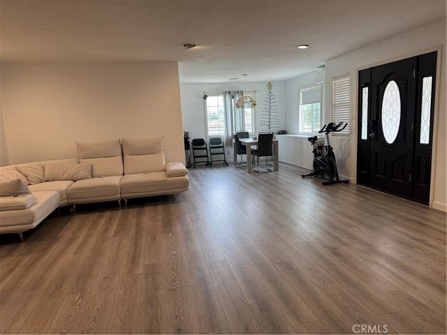 9116 Fuchsia, California City, CA 93505