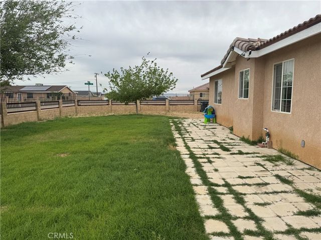 9116 Fuchsia, California City, CA 93505